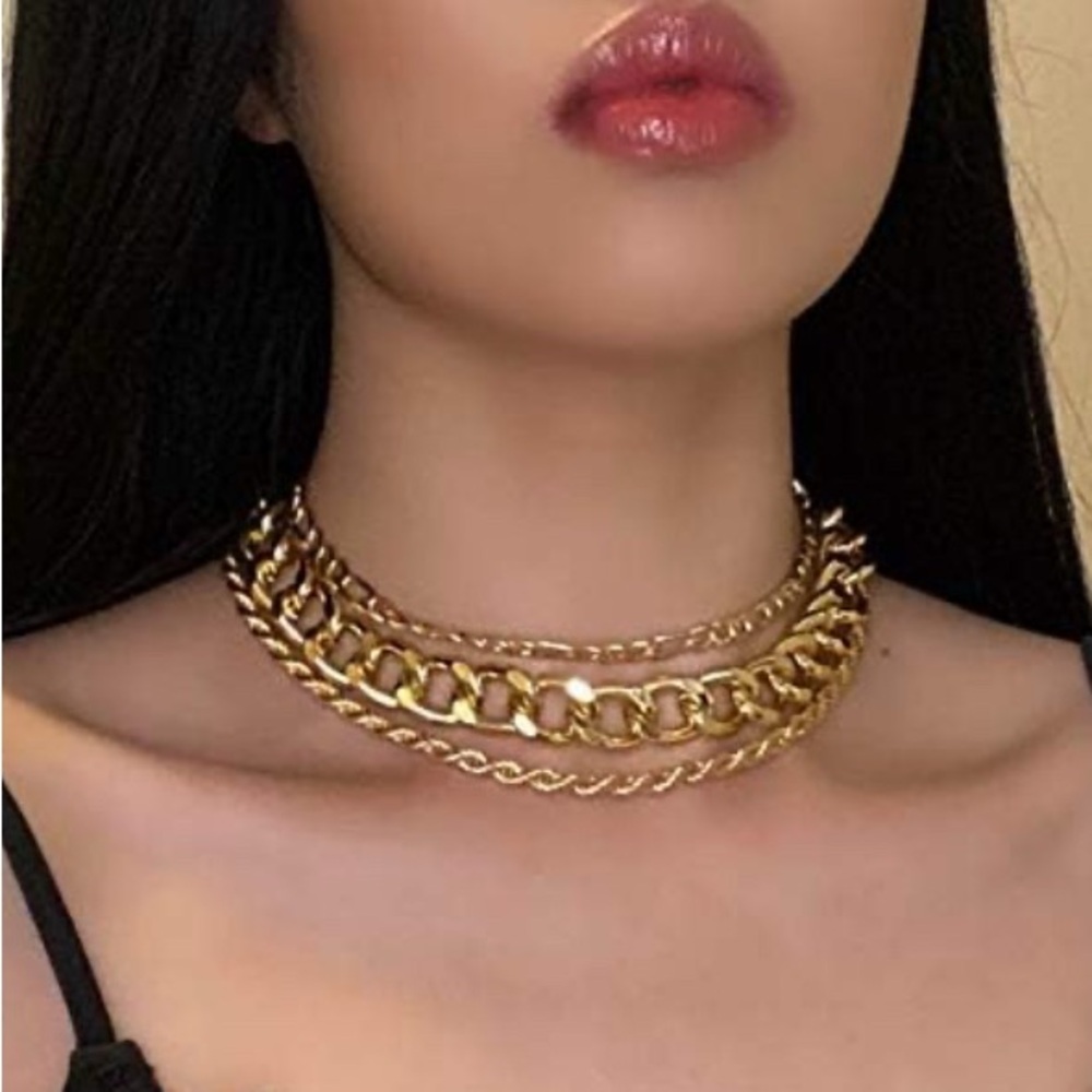 BOUTIQUE Faux Gold 3-Layer Chunky Chain Choker Necklace - 18”